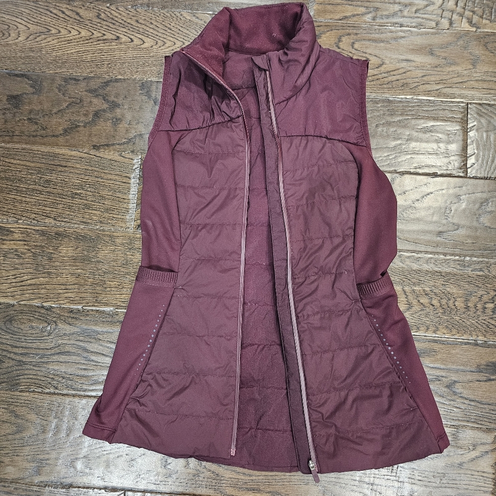 Lululemon "Down For It All" Cassis Style Vest, Size 4, Burgandy, Great Condition